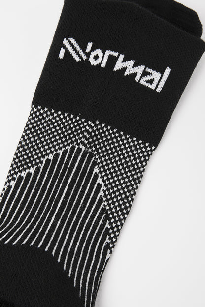 Running Socks Black  by Nnormal